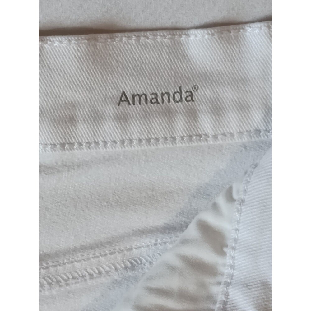 Gloria Vanderbilt Amanda Slimming White Capri Jeans Women Sz 12 - Picture 5 of 14